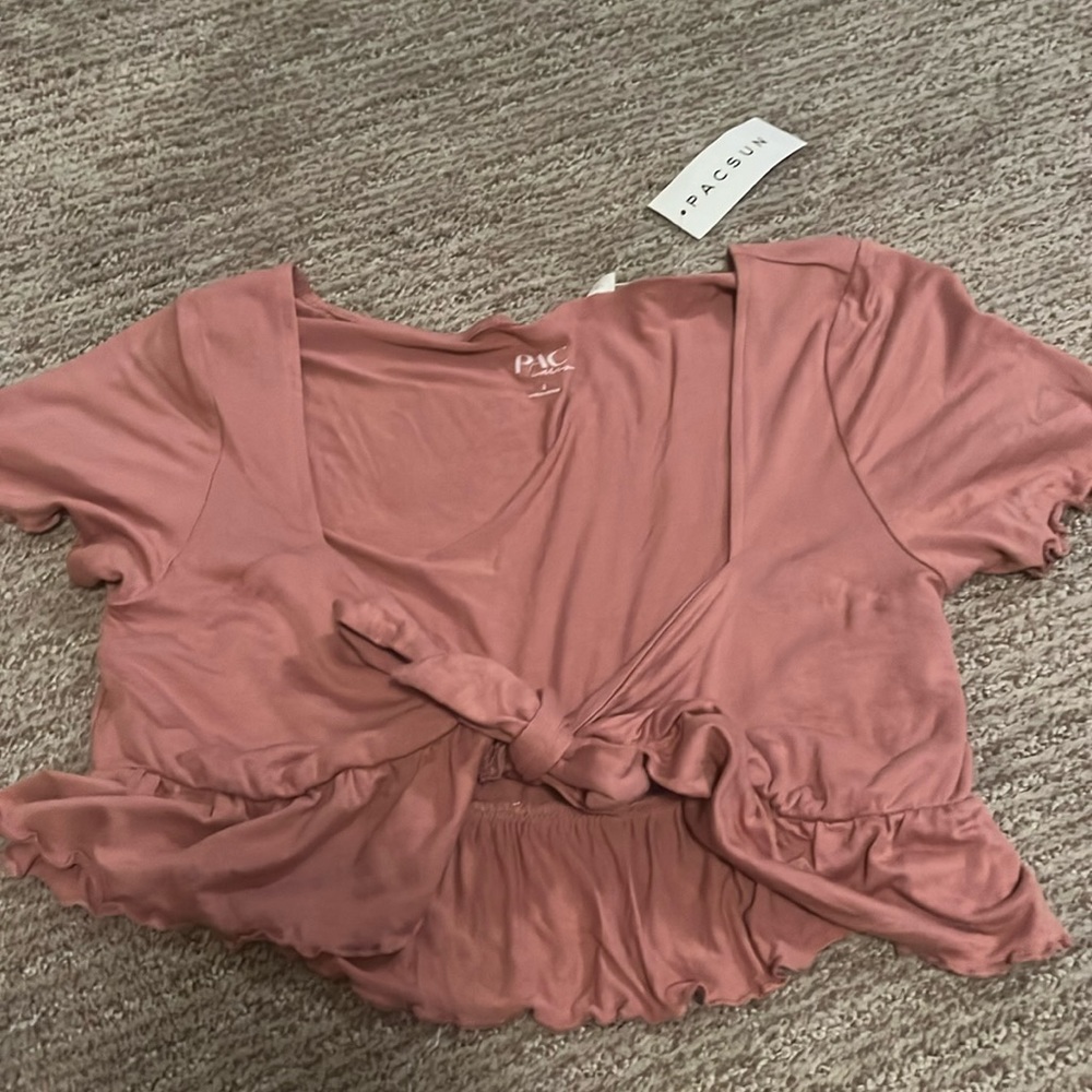 pacsun t-shirt